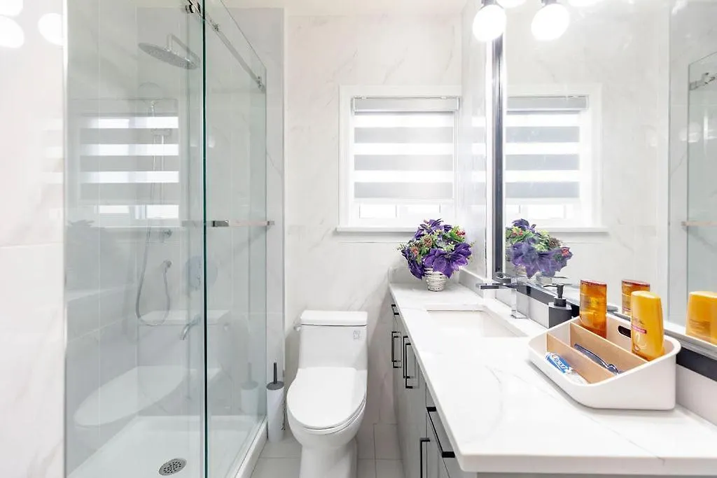 Vancouver Cozy Cove Holiday home