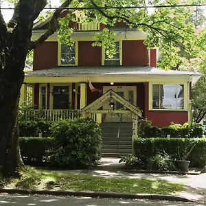 Douglas Bed & Breakfast