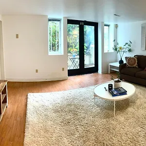 Charming Private Kitsilano Apartment